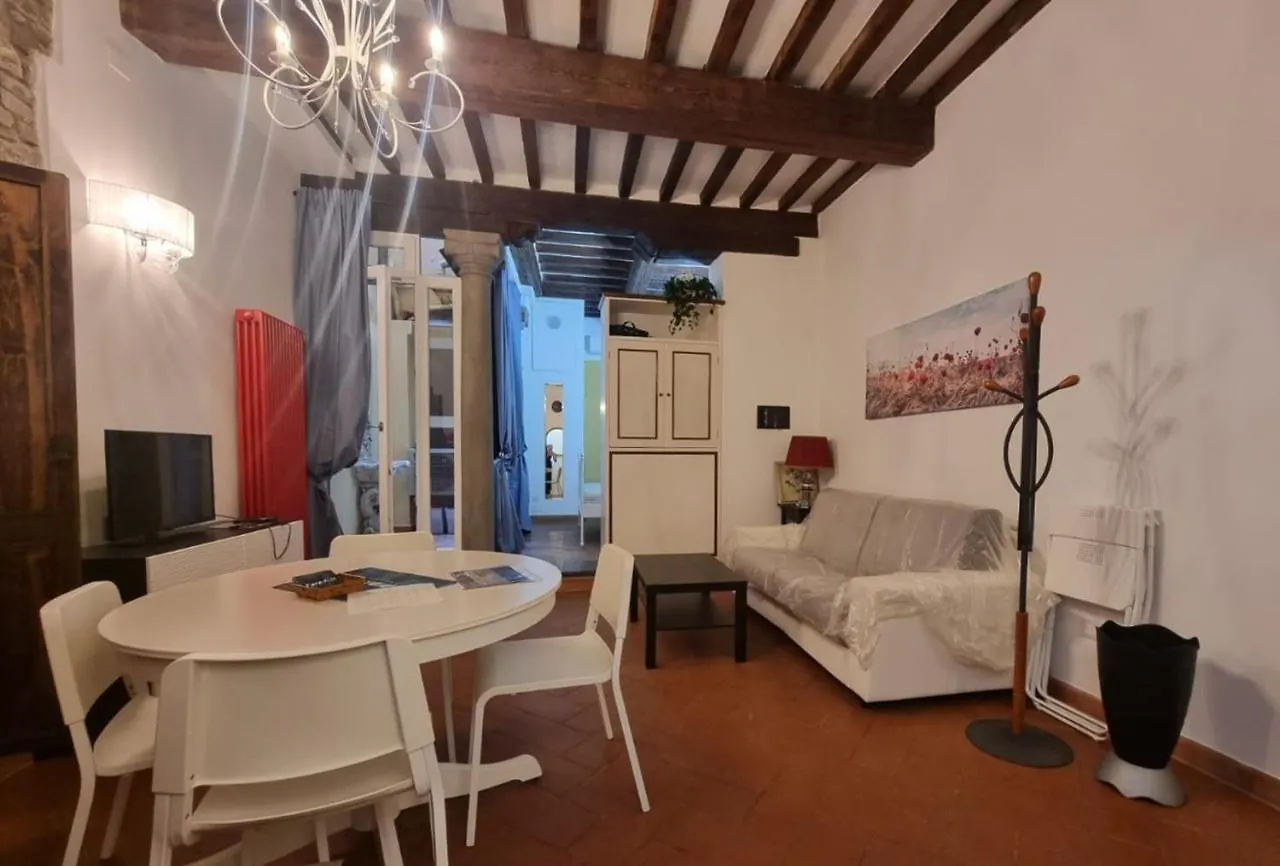 Borgo Allegri Apartment Florence